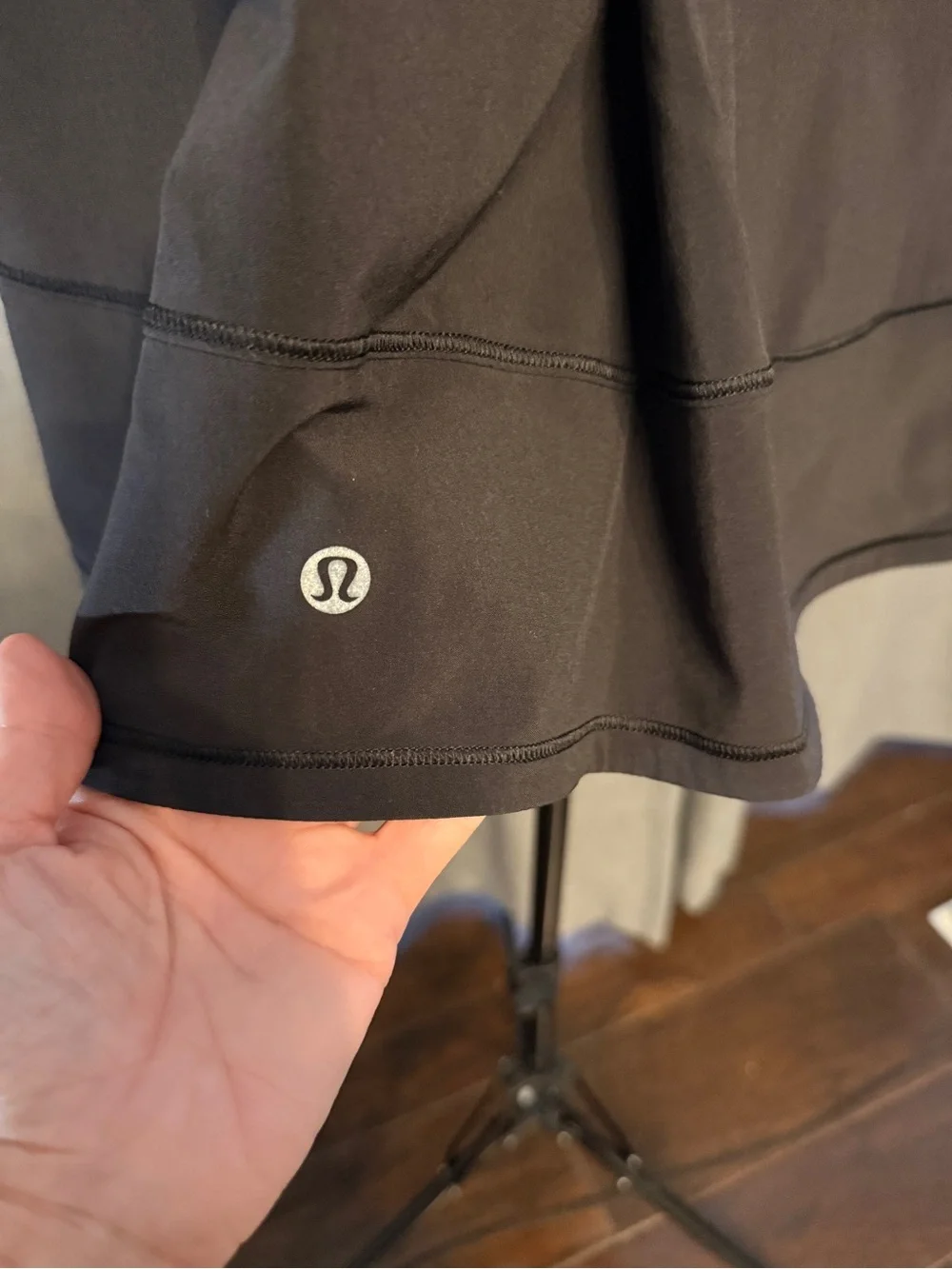 Lululemon Black Tiered Running Tennis Skort Skirt Size 6